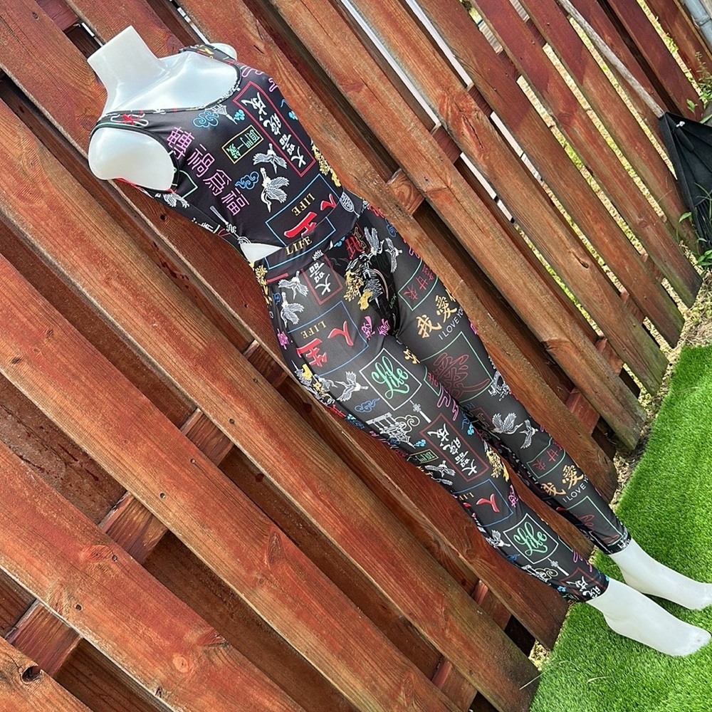 Black Graphic Mesh Women's 2Piece Set Size S - Picture 16 of 16